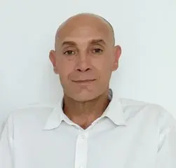 abadi protesa mata artificial eyes center