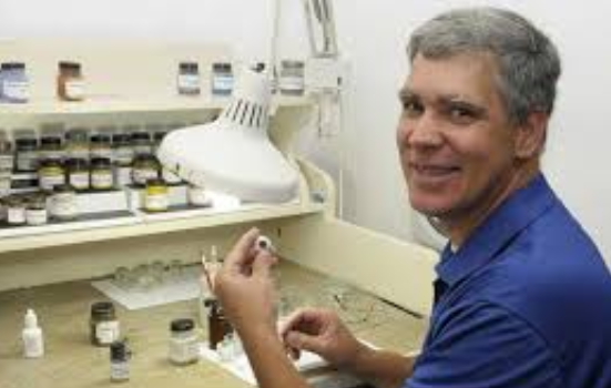 peter j kazanovicz custom ocular prosthetics portland