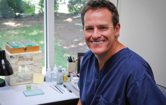 robert l henderlite ocularist north carolina